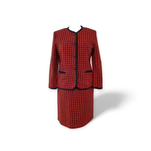 VTG Alfred Dunner 2PC Red & Navy Houndstooth Skirt Suit – Petite (10/6) - Picture 2 of 12
